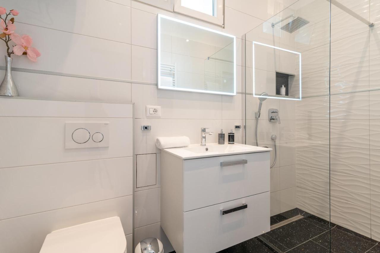 Apartment Silvia Trogir Exteriér fotografie